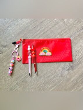 NEW📚 Homemade Crafted Beaded Pens & Bag Charm w/ Pouch